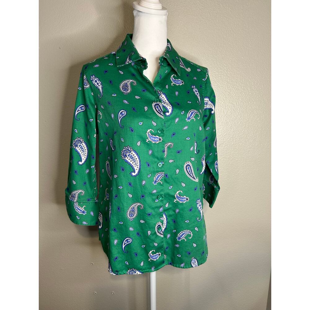 Foxcroft Paisley Pattern Button Up - image 1
